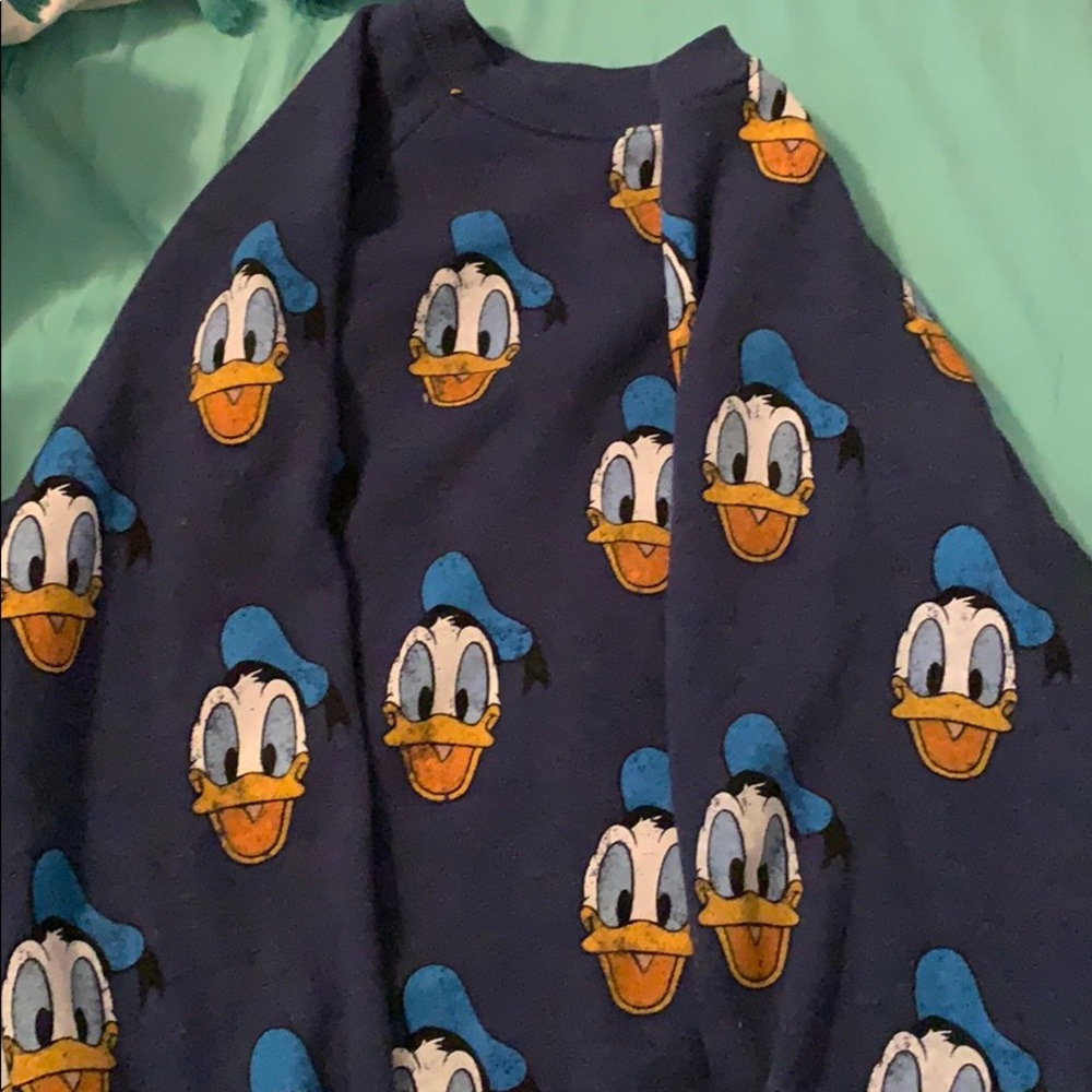 DISNEY BRAND DONALD DUCK HOODIE *never worn*